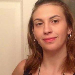 Meet your Posher, Hayley